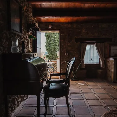 Masia Can Viver - Olive Oil Tourism B&B Bigues I Riells Quarto foto