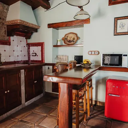 Masia Can Viver - Olive Oil Tourism B&B Bigues I Riells Quarto foto