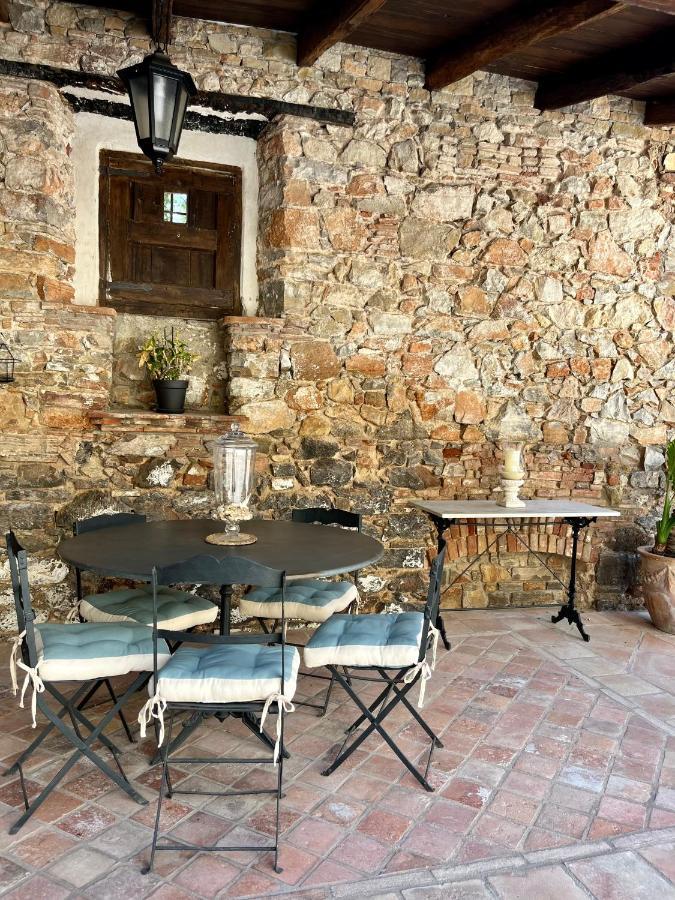 Masia Viver - Olive Oil Tourism *