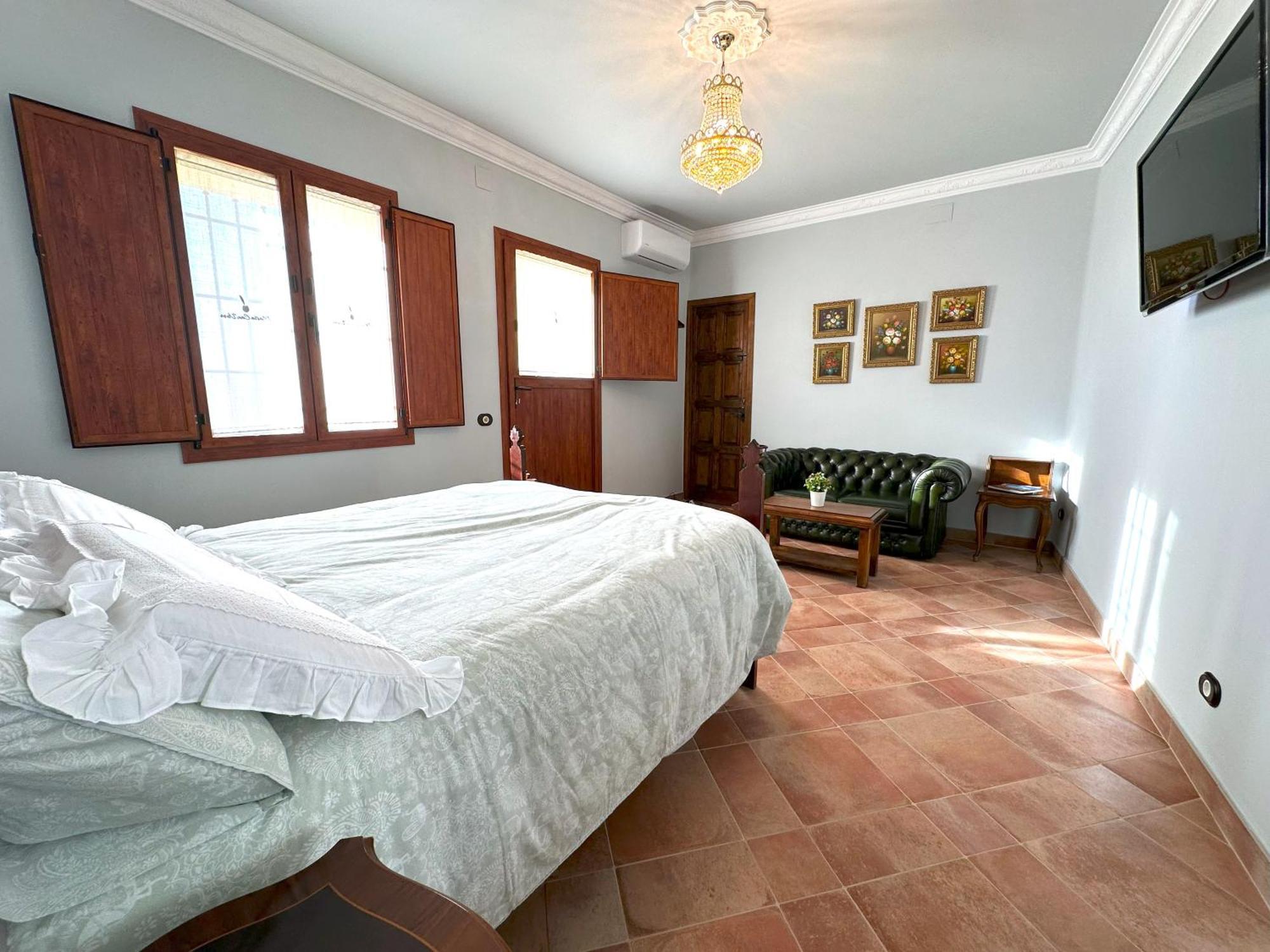 Landhaus Masia Viver - Olive Oil Tourism