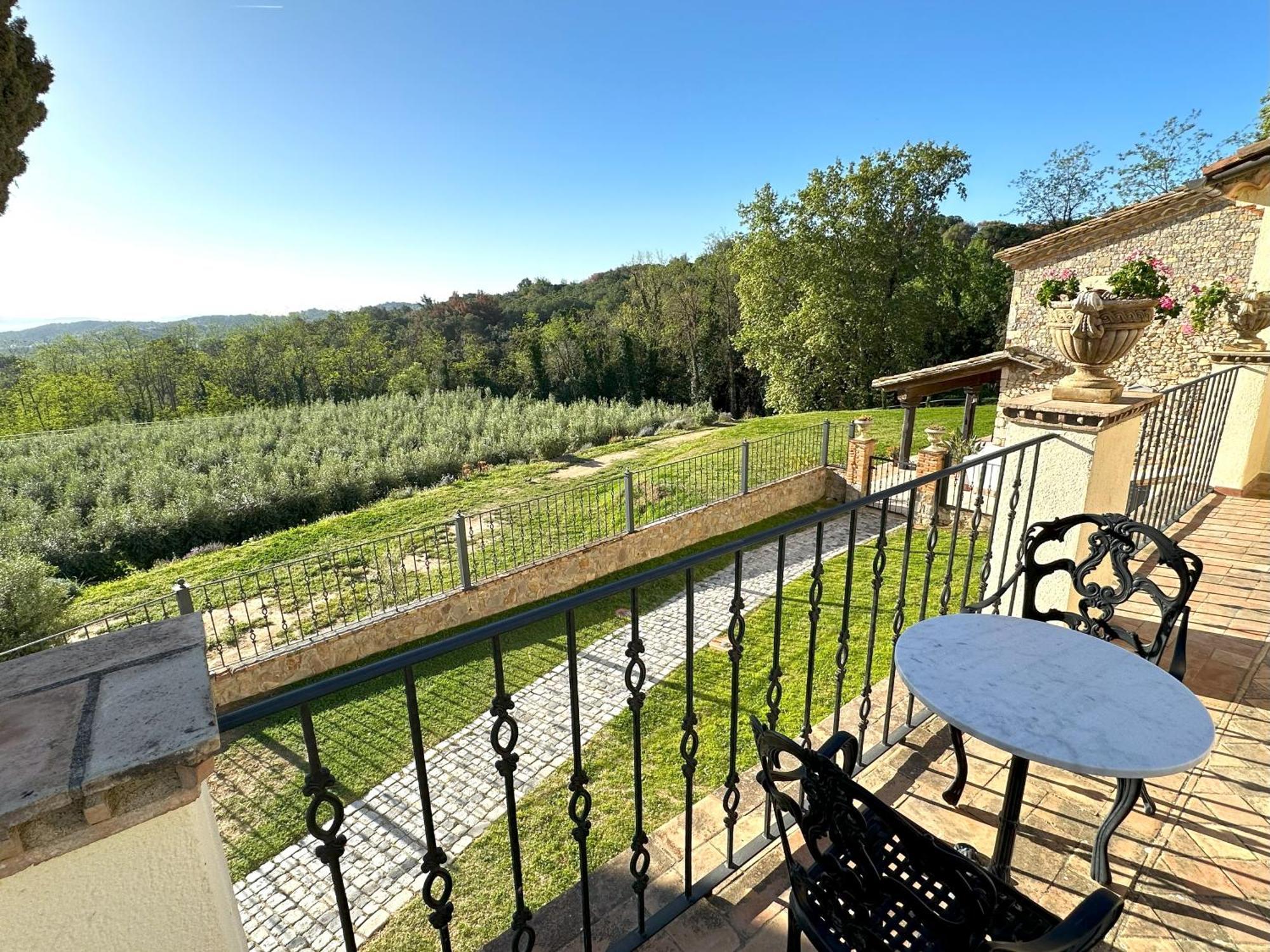 Masia Viver - Olive Oil Tourism * Bigues I Riells