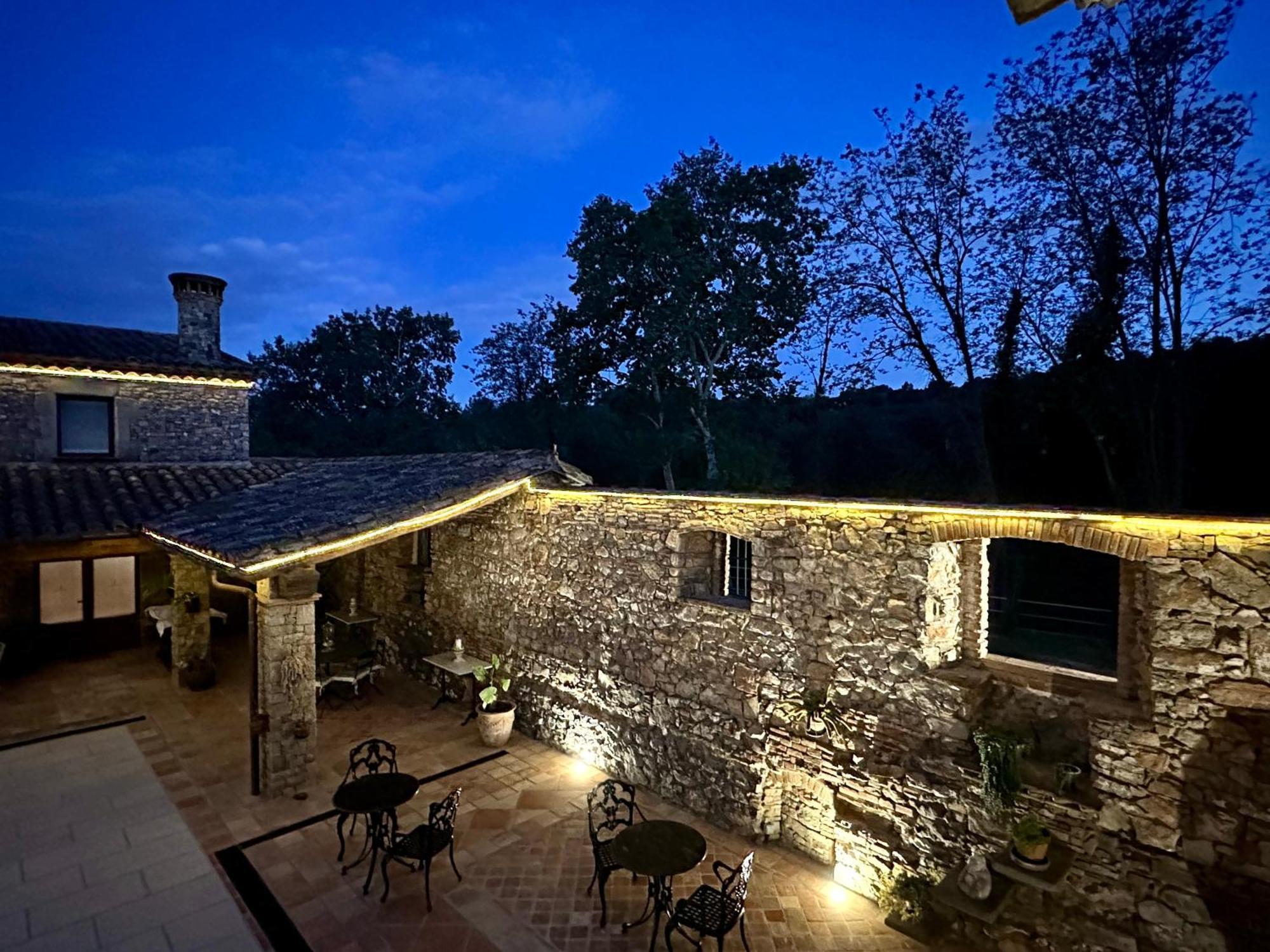 Casa de Campo Masia Viver - Olive Oil Tourism Bigues I Riells