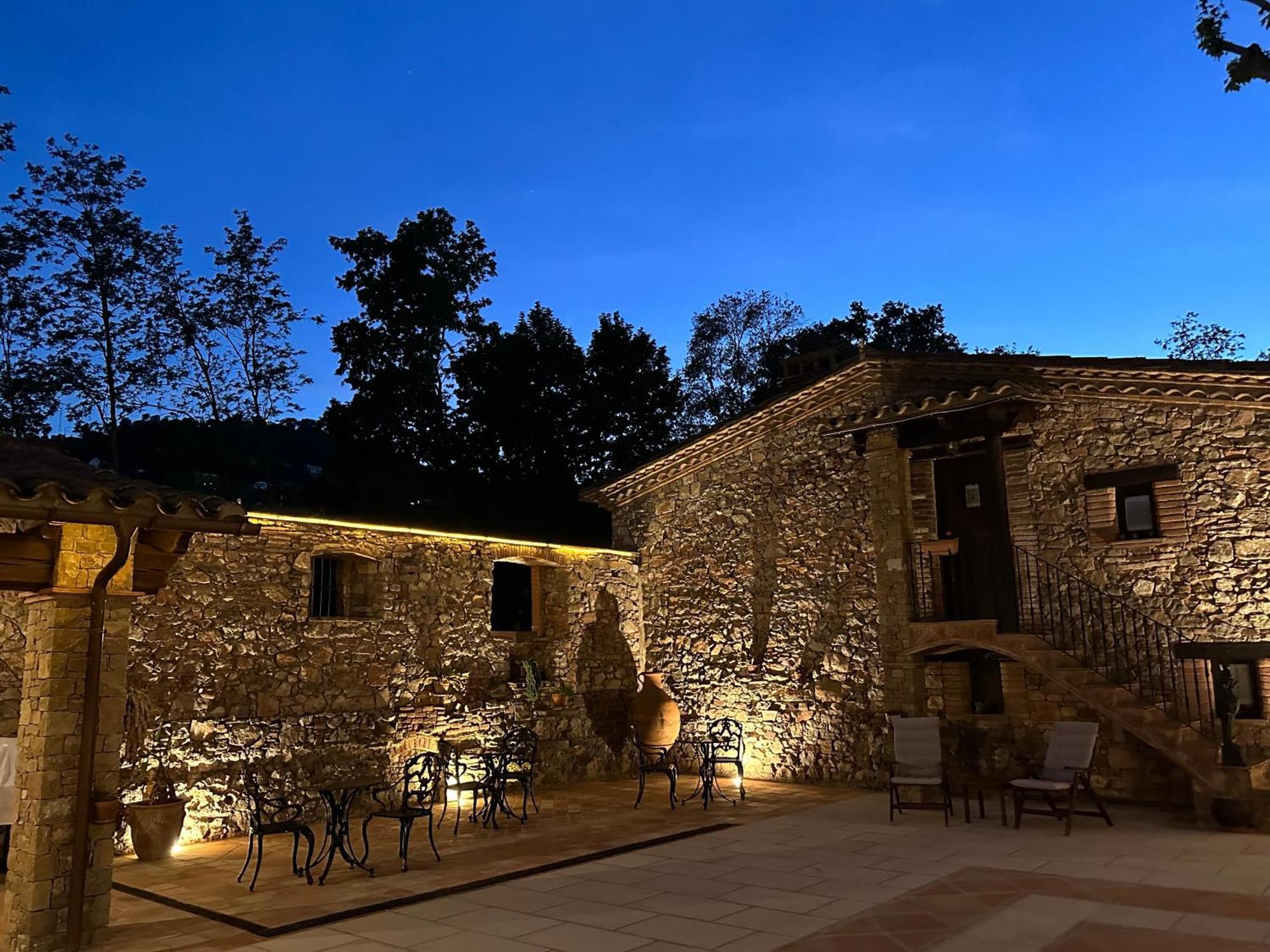 Masia Viver - Olive Oil Tourism Bigues I Riells